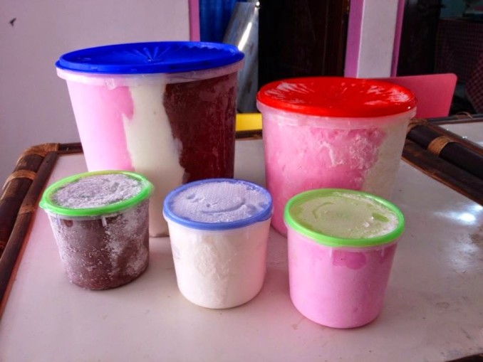 [img.3] Stok Es Krim Sweet Sundae
