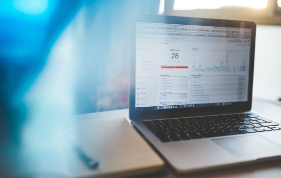 Tips Bagaimana Cara Melihat Traffic Website Kompetitor Anda untuk Riset