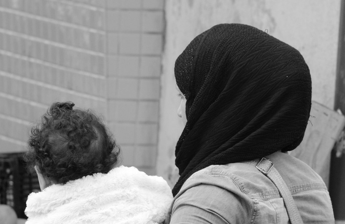 [img.1] Usaha Sampingan Ibu Rumah Tangga